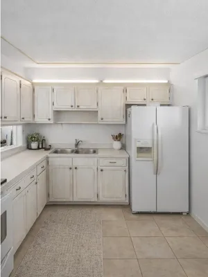 Property Slideshow image 2 of 44 | 2534 garden dr 107, Lake Worth, FL, 33461