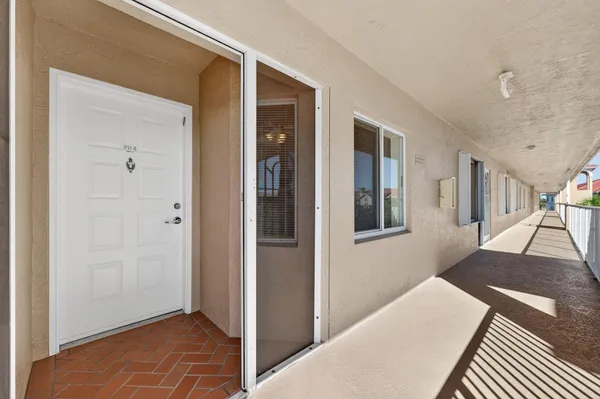 Property Slideshow image 2 of 73 | 5906 crystal shores dr apt 404, Boynton Beach, FL, 33437