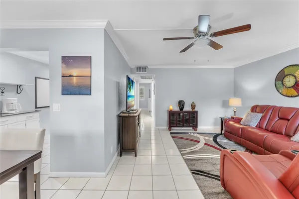 Property Slideshow image 3 of 44 | 290 farnham m # 290, Deerfield Beach, FL, 33442