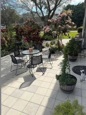 Property Slideshow image 3 of 23 | 211 n oakridge 211, Deerfield Beach, FL, 33442