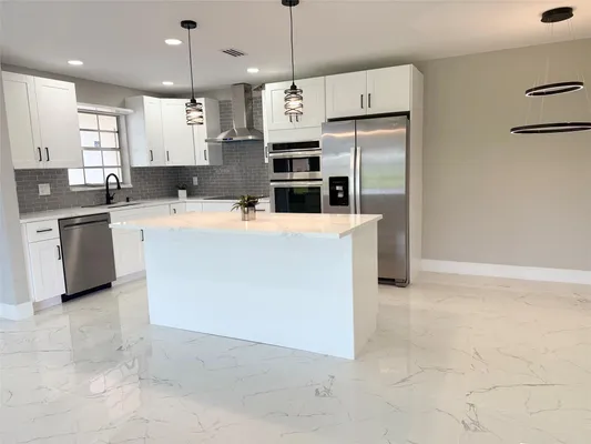 Property Slideshow image 3 of 14 | 4935 nw 2nd st d, Delray Beach, FL, 33445