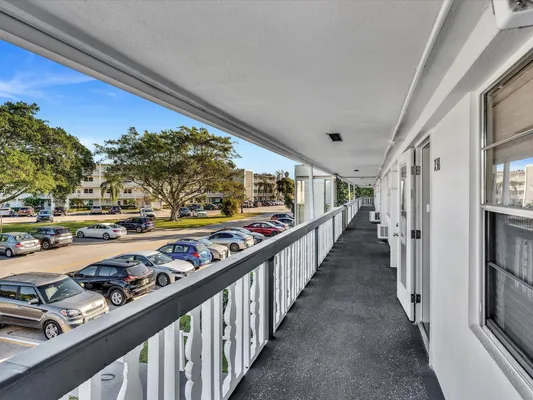 Property Slideshow image 3 of 82 | 238 ventnor q # 238, Deerfield Beach, FL, 33442