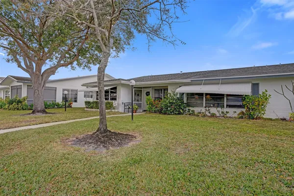Property Slideshow image 2 of 30 | 1034 nw 88th ave b-99, Plantation, FL, 33322