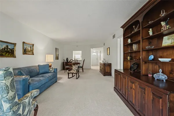 Property Slideshow image 3 of 59 | 8970 s hollybrook blvd 308, Pembroke Pines, FL, 33025