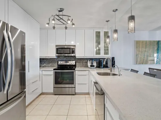 Property Slideshow image 2 of 25 | 4750 nw 22nd ct 509, Lauderhill, FL, 33313