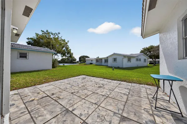 Property Slideshow image 2 of 38 | 8950 nw 13th st, Plantation, FL, 33322