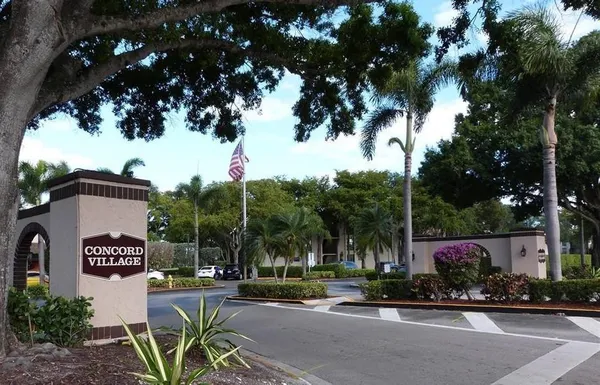 Property Slideshow image 2 of 7 | 6751 n university dr 116, Tamarac, FL, 33321