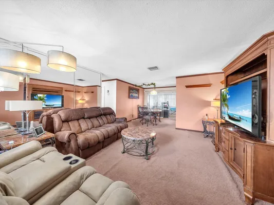 Property Slideshow image 3 of 24 | 4212 nw 47th ct, Tamarac, FL, 33319