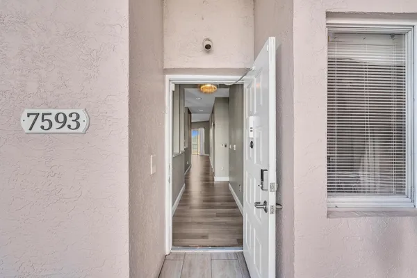 Property Slideshow image 3 of 68 | 7593 granville dr 411, Tamarac, FL, 33321