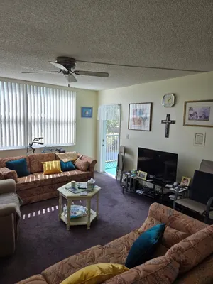 Property Slideshow image 2 of 21 | 6870 royal palm blvd 207m, Margate, FL, 33063
