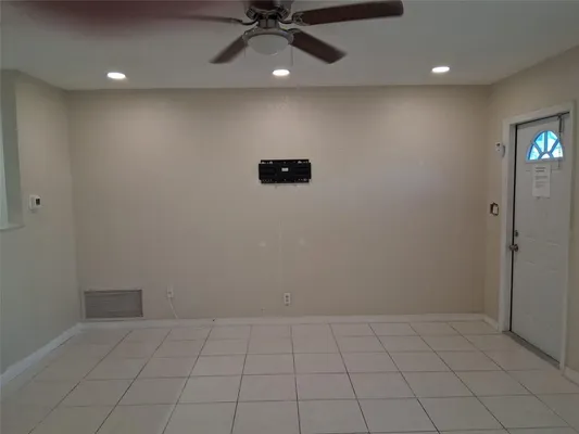 Property Slideshow image 3 of 20 | 3021 nw 2nd ave, Pompano Beach, FL, 33064