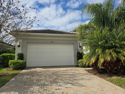 Property Slideshow image 3 of 31 | 11932 sw chestnut grove dr, Port St Lucie, FL, 34987