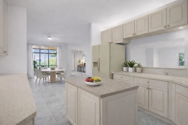 Property Slideshow image 2 of 51 | 7715 southampton ter 301, Tamarac, FL, 33321