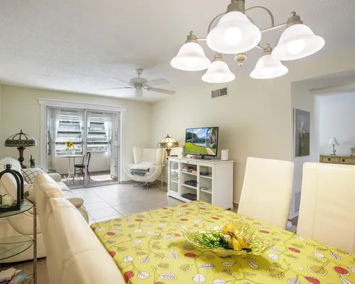 Property Slideshow image 3 of 27 | 2615 ne 3rd ct 3140, Boynton Beach, FL, 33435