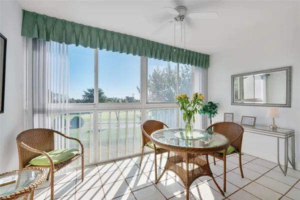 Property Slideshow image 2 of 22 | 7787 golf circle dr 312, Margate, FL, 33063