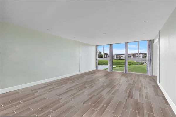 Property Slideshow image 3 of 34 | 3502 bimini ln b2, Coconut Creek, FL, 33066