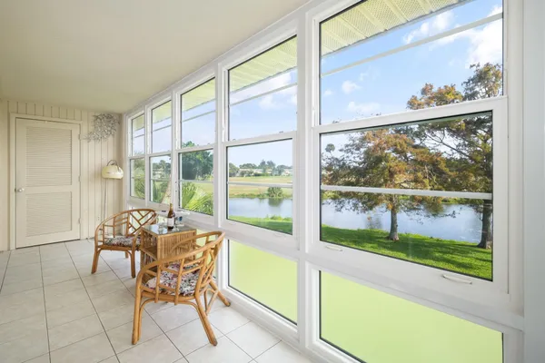 Property Slideshow image 3 of 45 | 40 vista gardens trl 201, Vero Beach, FL, 32962