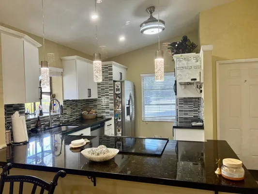 Property Slideshow image 2 of 22 | 8053 springtree rd 8053, Boca Raton, FL, 33496