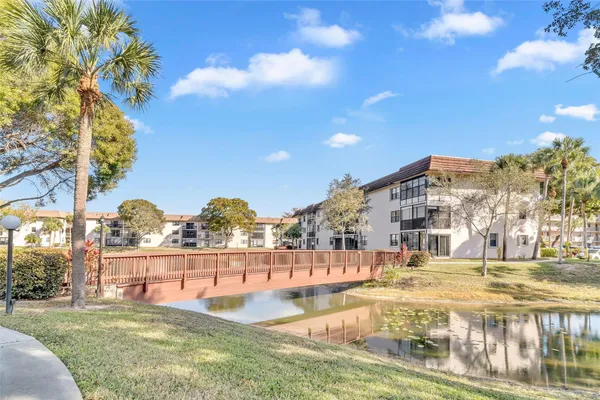 Property Slideshow image 3 of 42 | 4975 e sabal palm blvd 408, Tamarac, FL, 33319