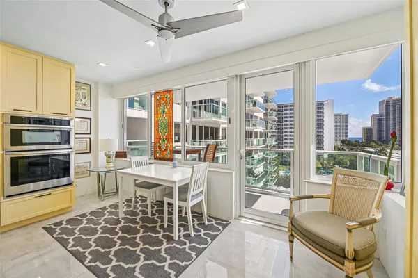 Property Slideshow image 3 of 34 | 3233 ne 34th st 812a, Fort Lauderdale, FL, 33308
