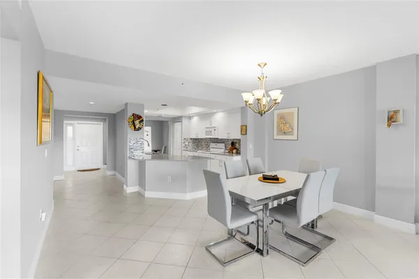 Property Slideshow image 3 of 38 | 5938 crystal shores dr 208, Boynton Beach, FL, 33437