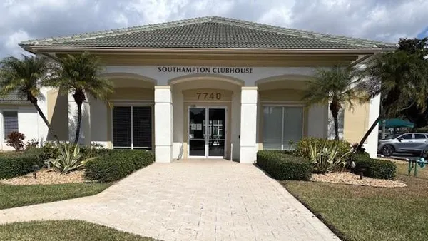 Property Slideshow image 3 of 36 | 7611 southampton ter 407, Tamarac, FL, 33321