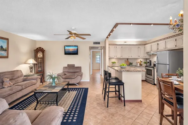 Property Slideshow image 3 of 84 | 238 ventnor q 238, Deerfield Beach, FL, 33442