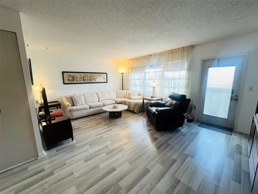 Property Slideshow image 3 of 59 | 4144 cambridge g 4144, Deerfield Beach, FL, 33442