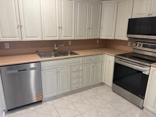 Property Slideshow image 2 of 28 | 2053 rexford c 2053, Boca Raton, FL, 33434