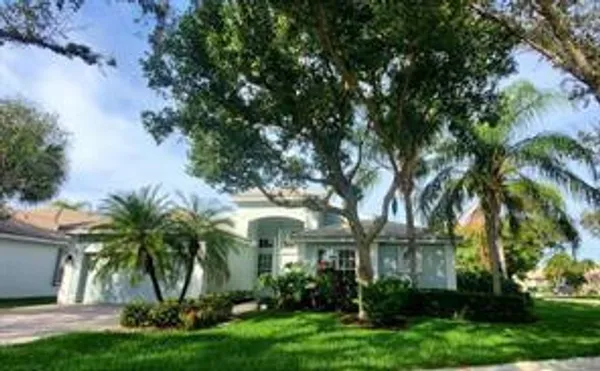 Property Slideshow image 2 of 46 | 13245 alhambra lake cir, Delray Beach, FL, 33446