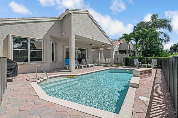 Property Slideshow image 3 of 68 | 7775 ocean sunset dr, Lake Worth, FL, 33467