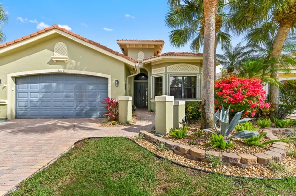 Property Slideshow image 2 of 38 | 6823 fabiano cir, Boynton Beach, FL, 33437