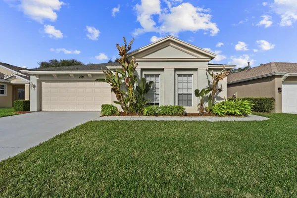 Property Slideshow image 2 of 39 | 220 sw lake forest way, Port St. Lucie, FL, 34986
