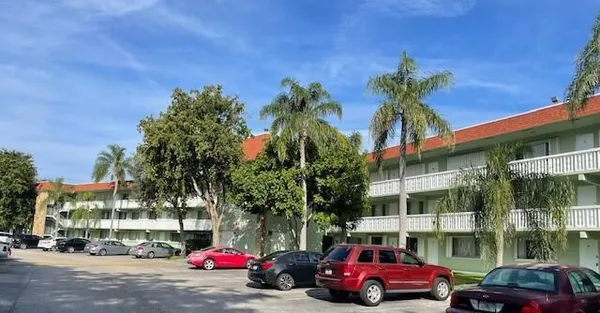 Property Slideshow image 2 of 15 | 3100 springdale blvd 212, Palm Springs, FL, 33461