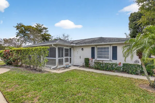 Property Slideshow image 2 of 179 | 10136 42nd ave, Boynton Beach, FL, 33436