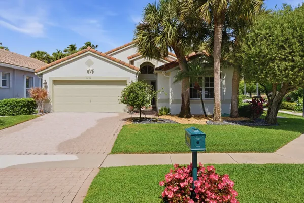 Property Slideshow image 2 of 43 | 7413 haviland cir, Boynton Beach, FL, 33437