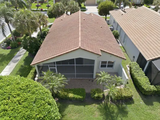 Property Slideshow image 3 of 43 | 7413 haviland cir, Boynton Beach, FL, 33437