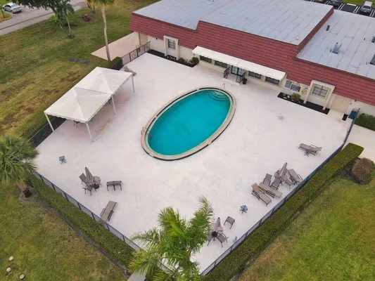 Property Slideshow image 2 of 33 | 12026 greenway cir 202, Royal Palm Beach, FL, 33411