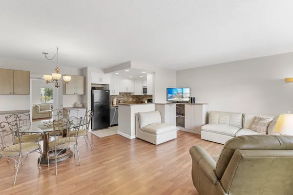 Property Slideshow image 3 of 20 | 291 northampton o o, West Palm Beach, FL, 33417