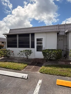 Property Slideshow image 2 of 23 | 43 valencia b b, Delray Beach, FL, 33446