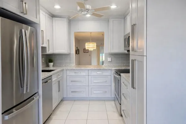 Property Slideshow image 2 of 14 | 5140 poppy pl b, Delray Beach, FL, 33484