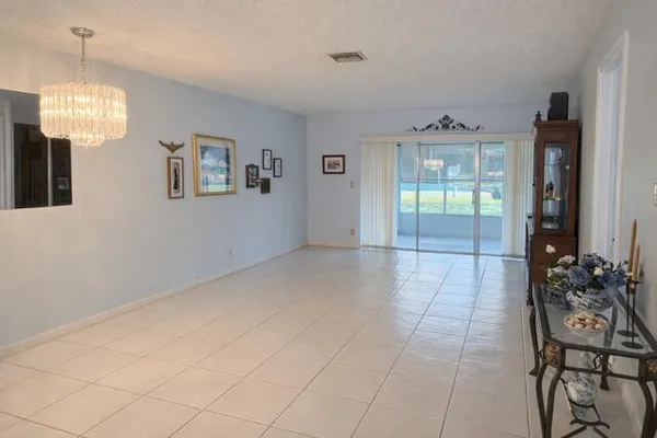 Property Slideshow image 3 of 14 | 5140 poppy pl b, Delray Beach, FL, 33484