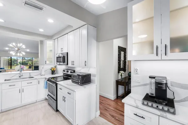 Property Slideshow image 2 of 46 | 5120 golfview ct 1722, Delray Beach, FL, 33484