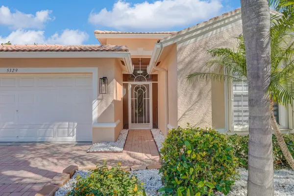 Property Slideshow image 3 of 113 | 5329 toscana trl, Boynton Beach, FL, 33437