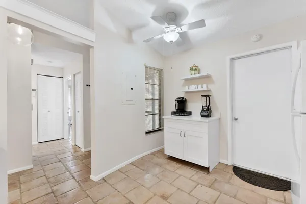 Property Slideshow image 3 of 26 | 5861 sunswept ln, Boynton Beach, FL, 33437