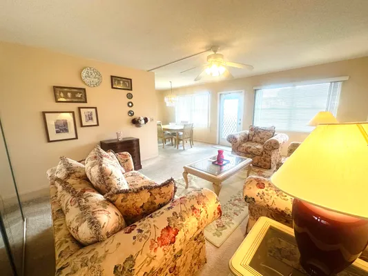 Property Slideshow image 3 of 55 | 4101 oakridge v v, Deerfield Beach, FL, 33442