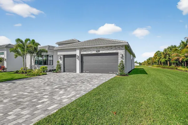 Property Slideshow image 3 of 56 | 11063 willow grv ter, Boynton Beach, FL, 33473