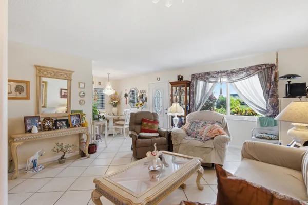 Property Slideshow image 3 of 64 | 406 saxony i i, Delray Beach, FL, 33446