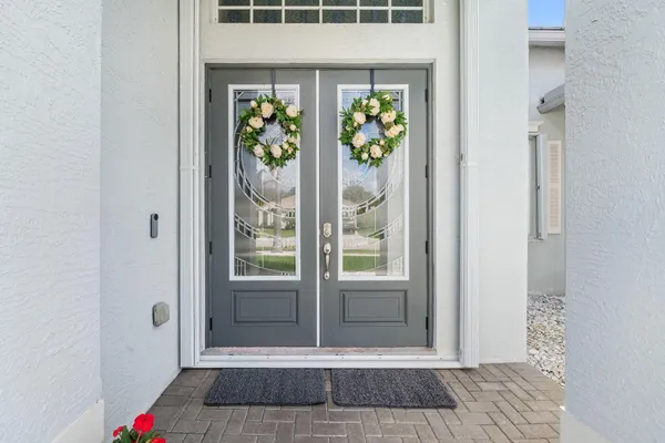 Property Slideshow image 2 of 49 | 261 sw lake forest way, Port St. Lucie, FL, 34986