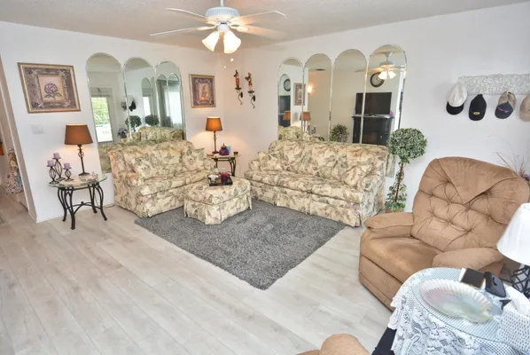 Property Slideshow image 2 of 33 | 1225 nw 21st st 309, Stuart, FL, 34994